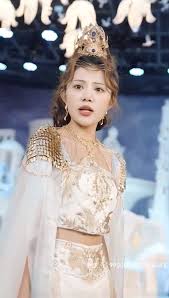 战神的美女老婆封面图